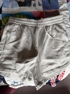 Abercrombie Women's Light Gray Knit Drawstring Shorts